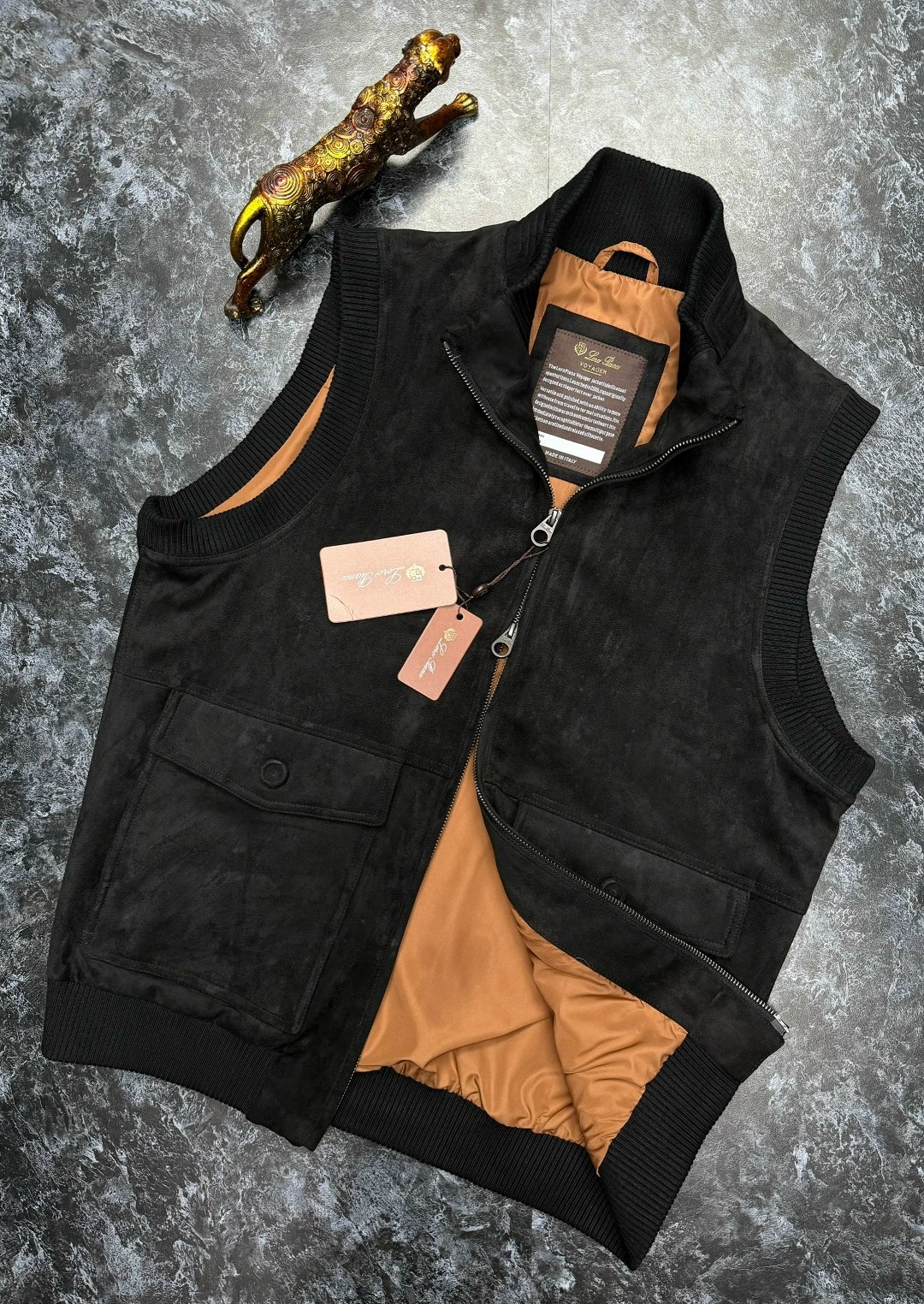 мужские жилеты,жилет кожаный,жилет,жилет с карманами,жилет двухсторонний