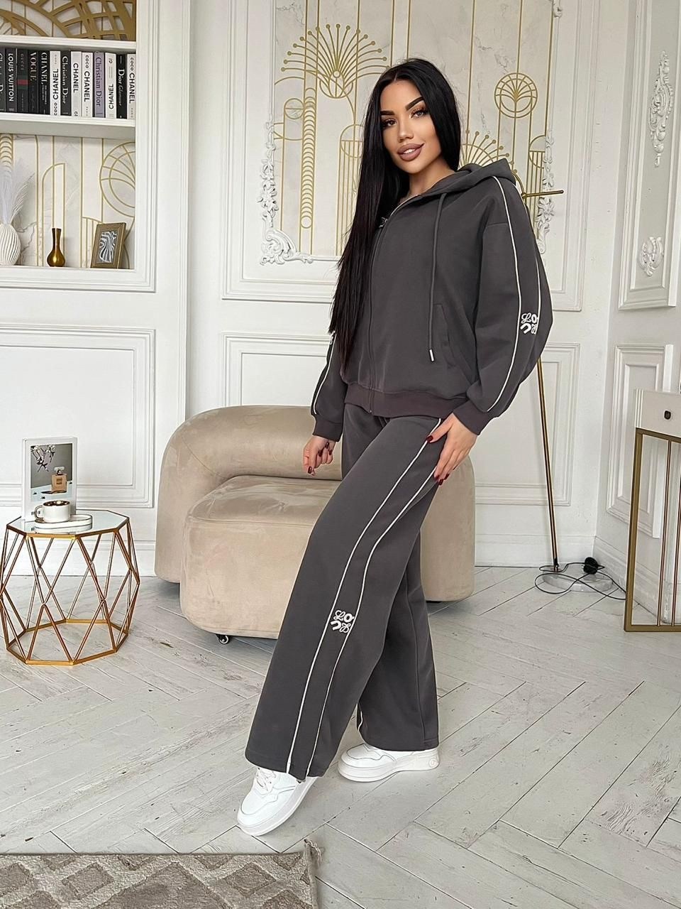 спортивные костюмы женские,стильные костюмы,спортивные костюмы,костюмы женские,красный костюм