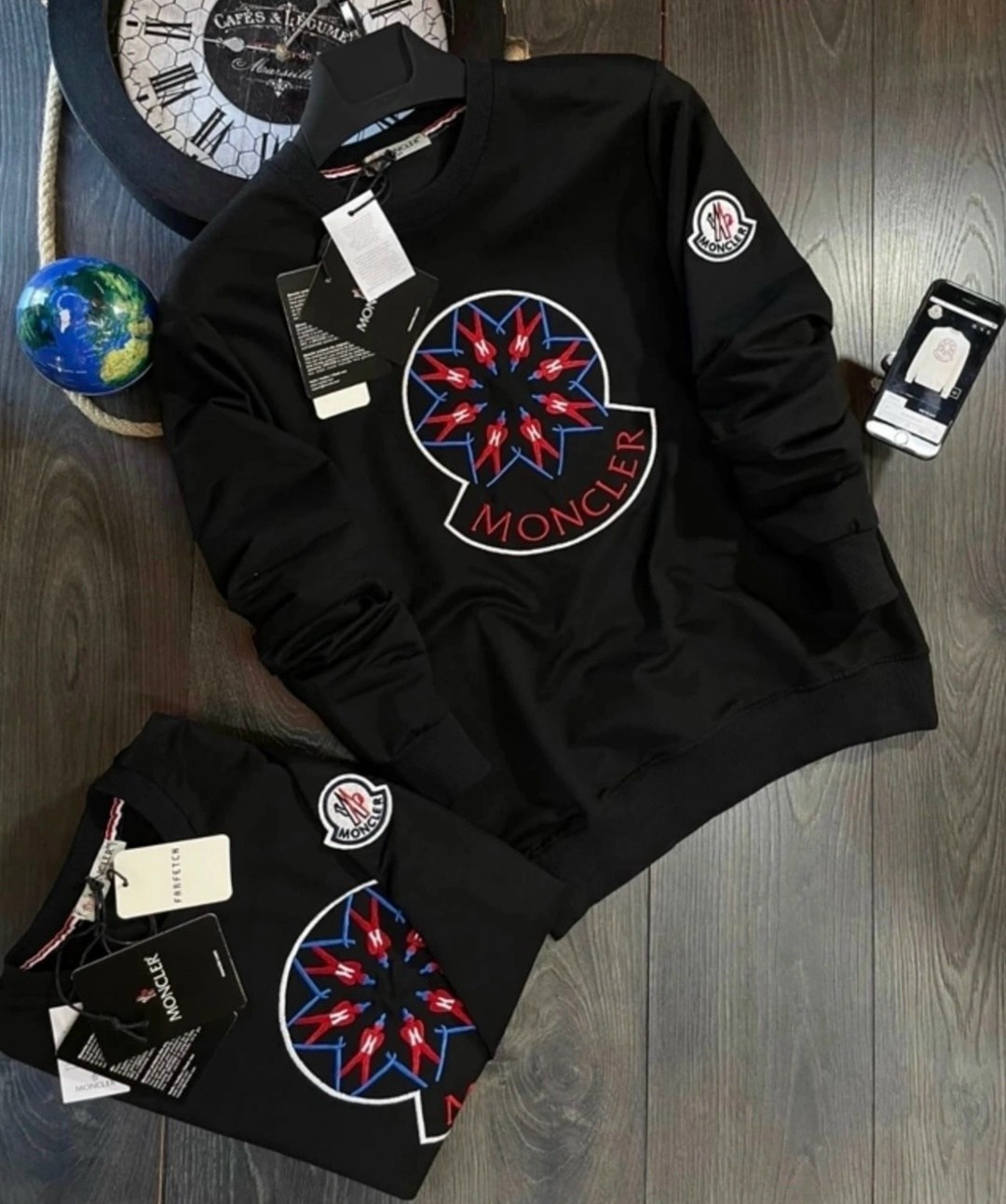 мужские свитшоты,бежевый свитшот,свитшот монклер,свитшот,свитшот moncler