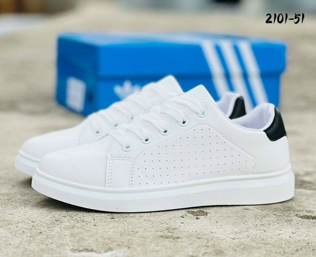 ,женские кроссовки,кроссовки кеды,кеды белые,женские белые кроссовки