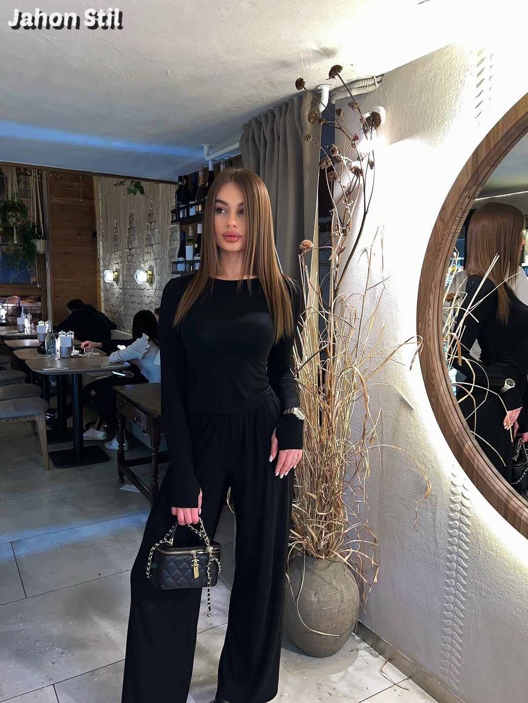 костюм женский,роскошный костюм-двойка в модельном исполнении,модная ,костюм классический,брюки комплект