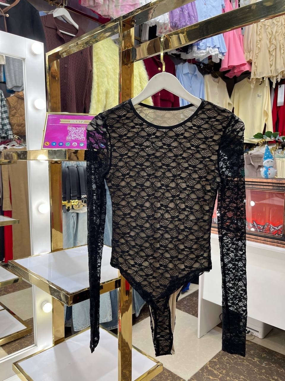 девушка,боди с длинным рукавом женский,боди с длинными рукавами,боди на девушках,женщин