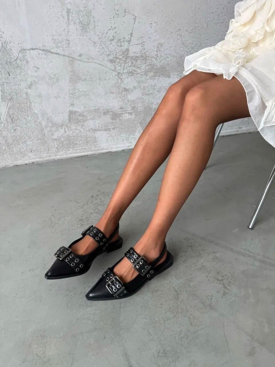 женская ,модная женская ,туфли в стиле,туфли женские,балетки с ремешками