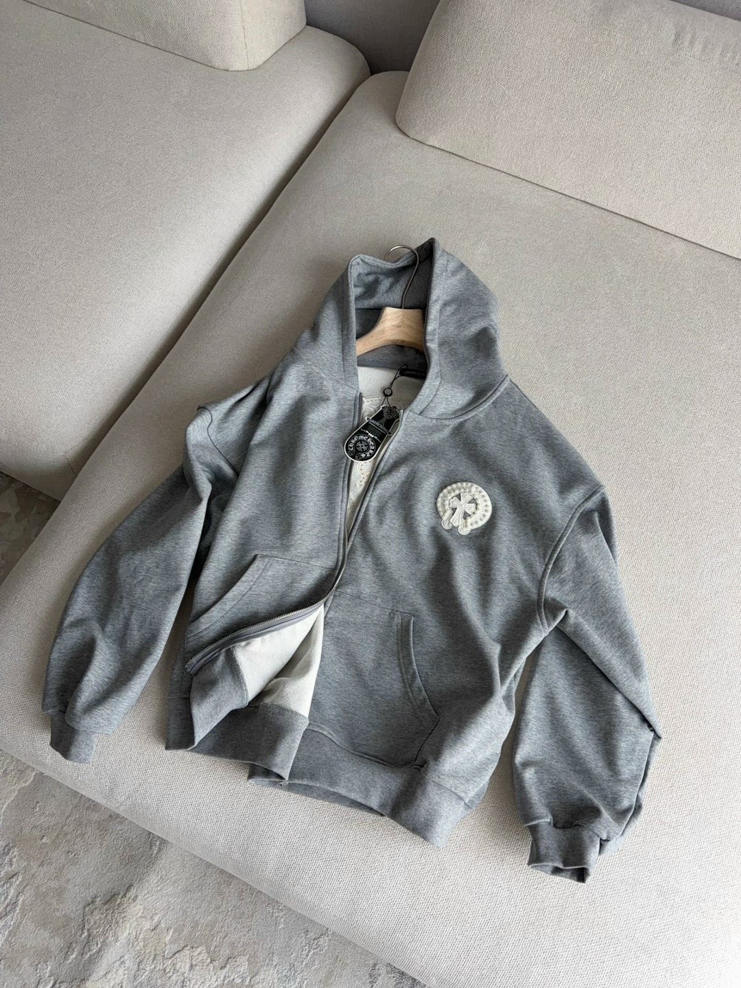 куртка бомбер,бомбер оверсайз,куртка бомбер женская,куртка бомбер женская оверсайз