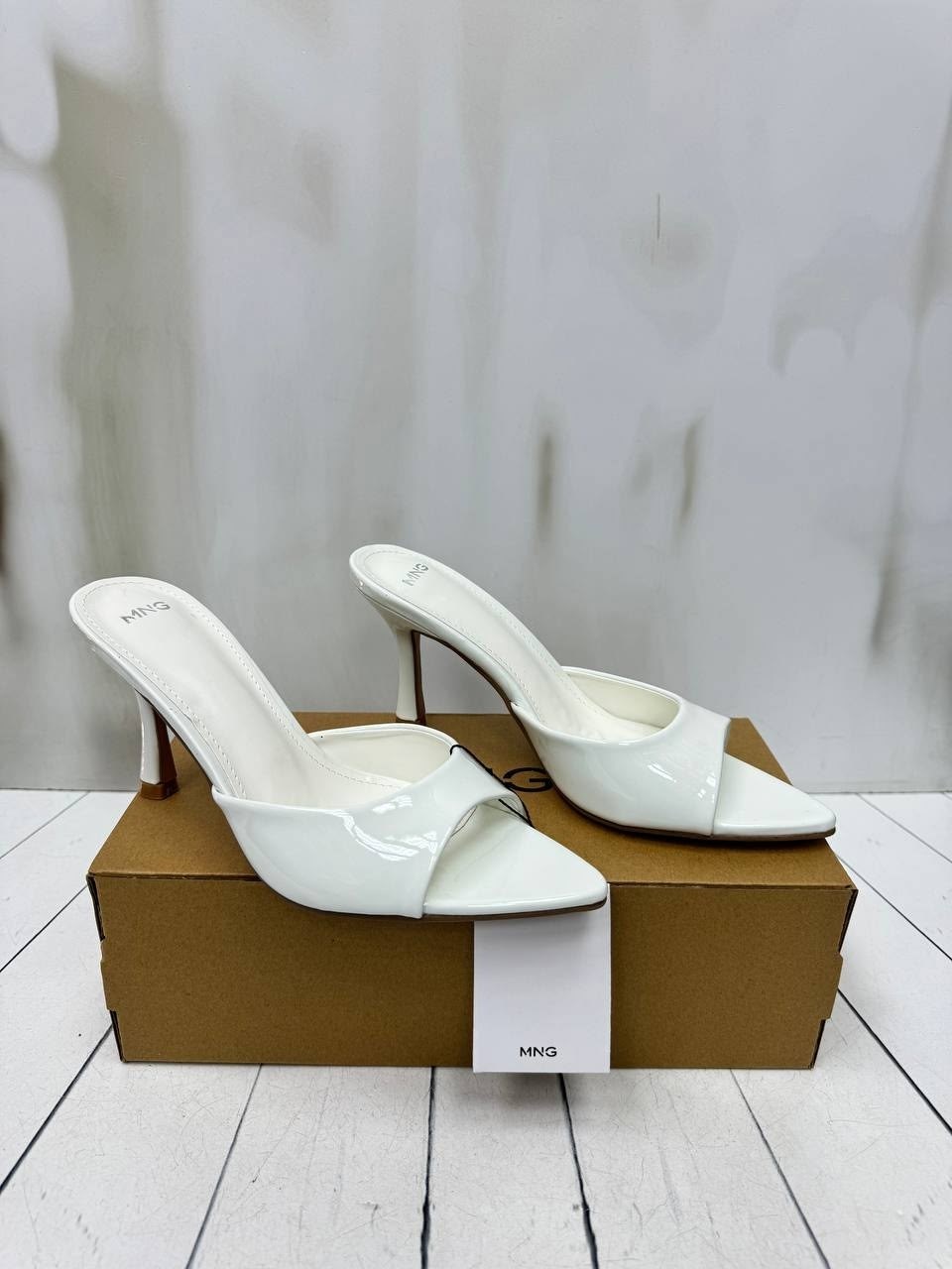 женские босоножки,модные босоножки,,босоножки,босоножки белые