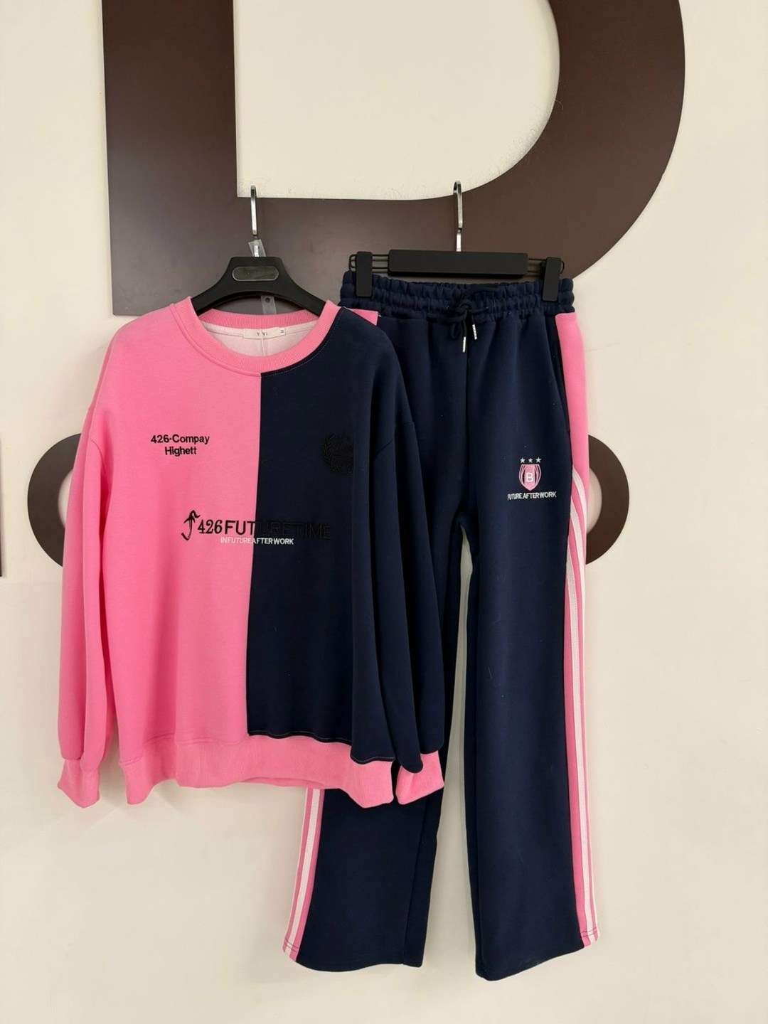 оверсайз толстовка,спортивный костюм оверсайз,женский костюм,костюм спортивный женский,женские костюмы оверсайз