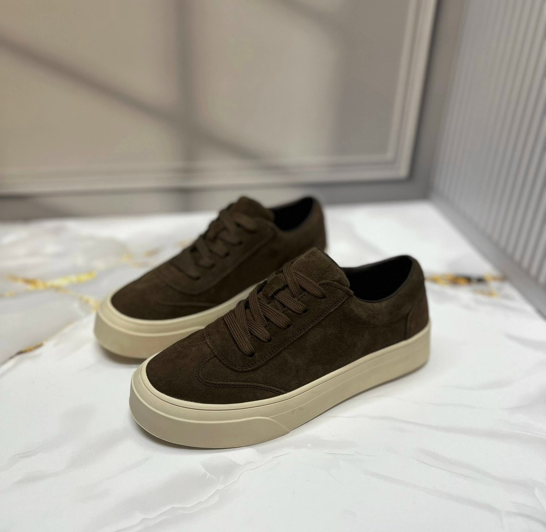 ,женские кроссовки из замши loro piana коричневые,кеды мужские,замшевые кеды,кеды brunello cucinelli мужские