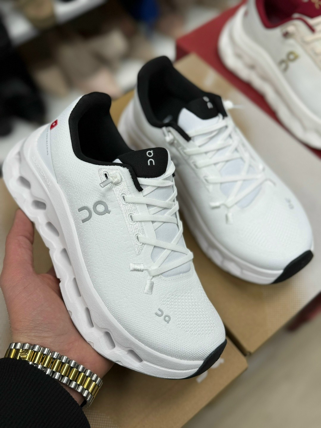 ,спортивная ,кроссовки мужские женские,женские кроссовки,спортивные кроссовки