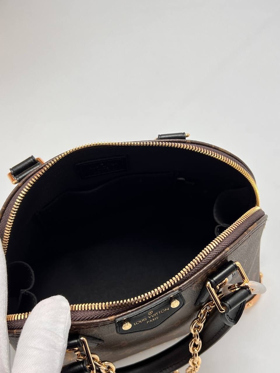 сумка louis vuitton,сумка louis vuitton женская,луи виттон сумка,женская сумка louis vuitton alma bb коричневая,сумка купол