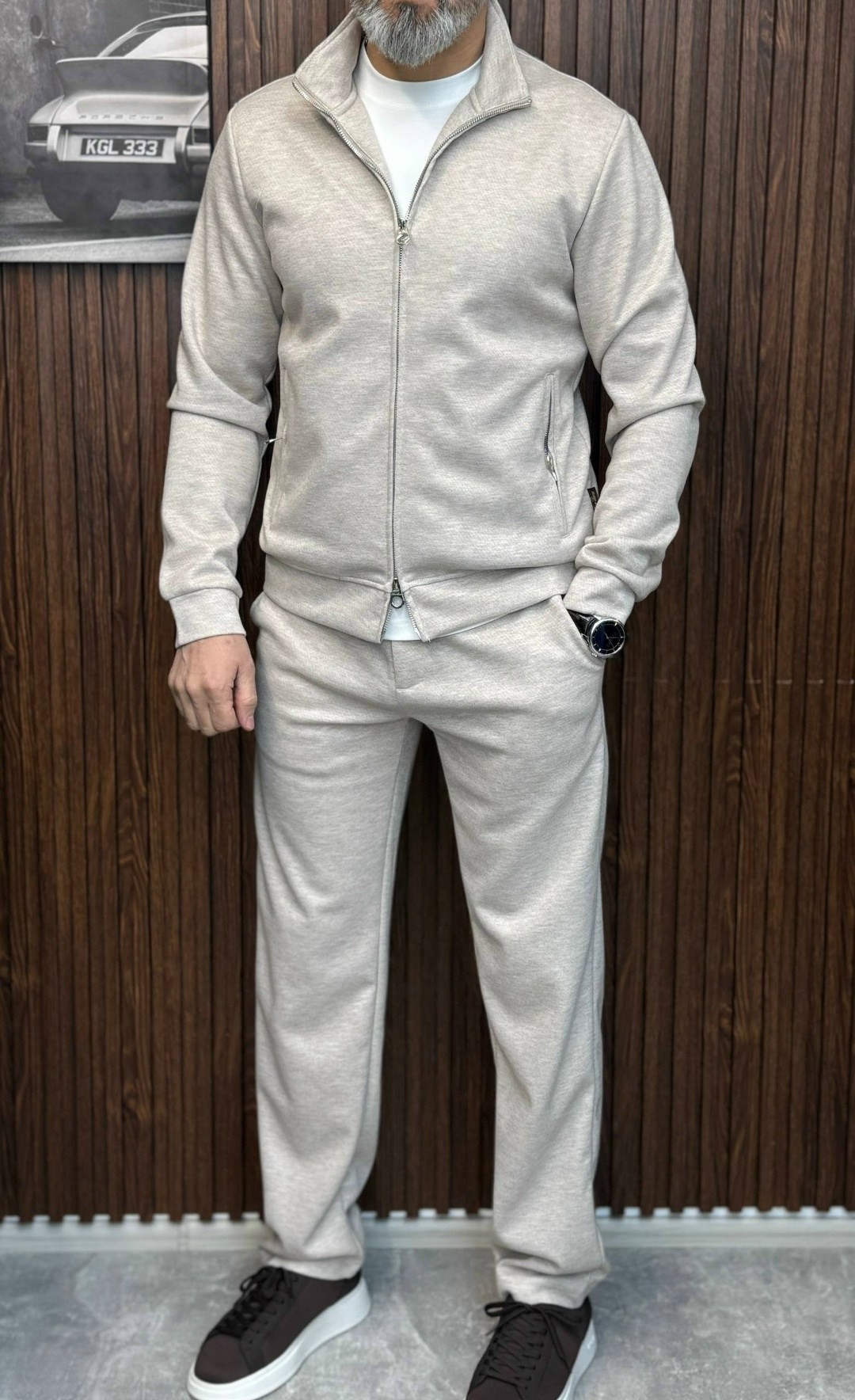 спортивный костюм brunello cucinelli,бежевый спортивный костюм brioni,спортивный костюм stefano ricci,спортивные костюм,спортивный костюм мужской