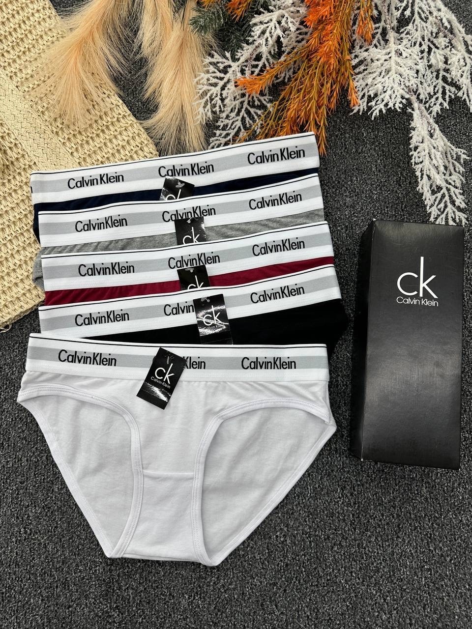 трусы calvin klein женские,calvin klein женские спортивные трусы из хлопка,набор трусов calvin klein женские,комплект трусов слипы calvin klein базовая 5 шт,набор трусов calvin klein