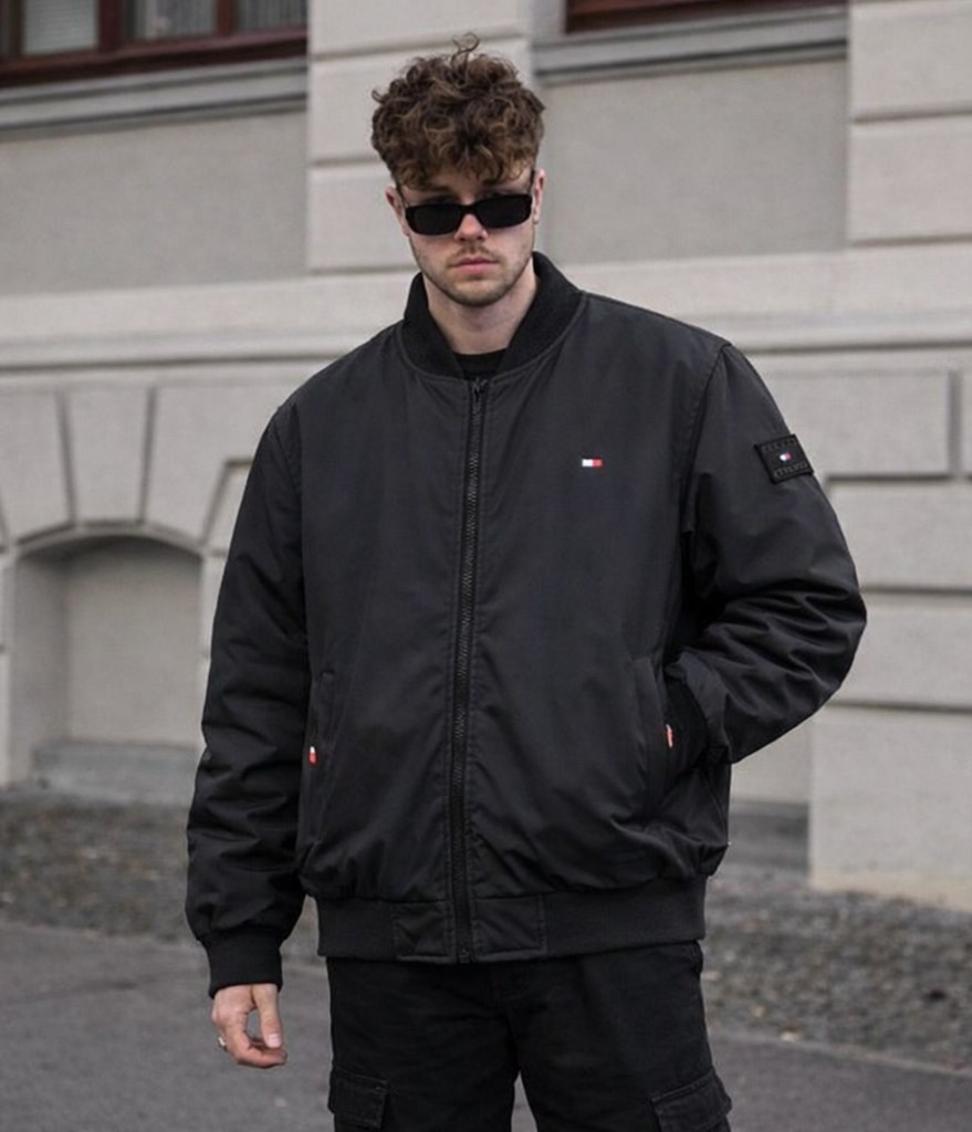 бомбер томми хилфигер,бомбер томми хилфигер мужской,куртка tommy hilfiger мужская,куртка бомбер tommy hilfiger,куртка харрингтон томми хилфигер