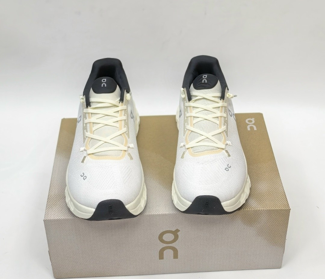 on cloudtilt кроссовки,низкие кроссовки,спортивные кроссовки,кроссовки on,кроссовки мужские cloudtilt on running белый