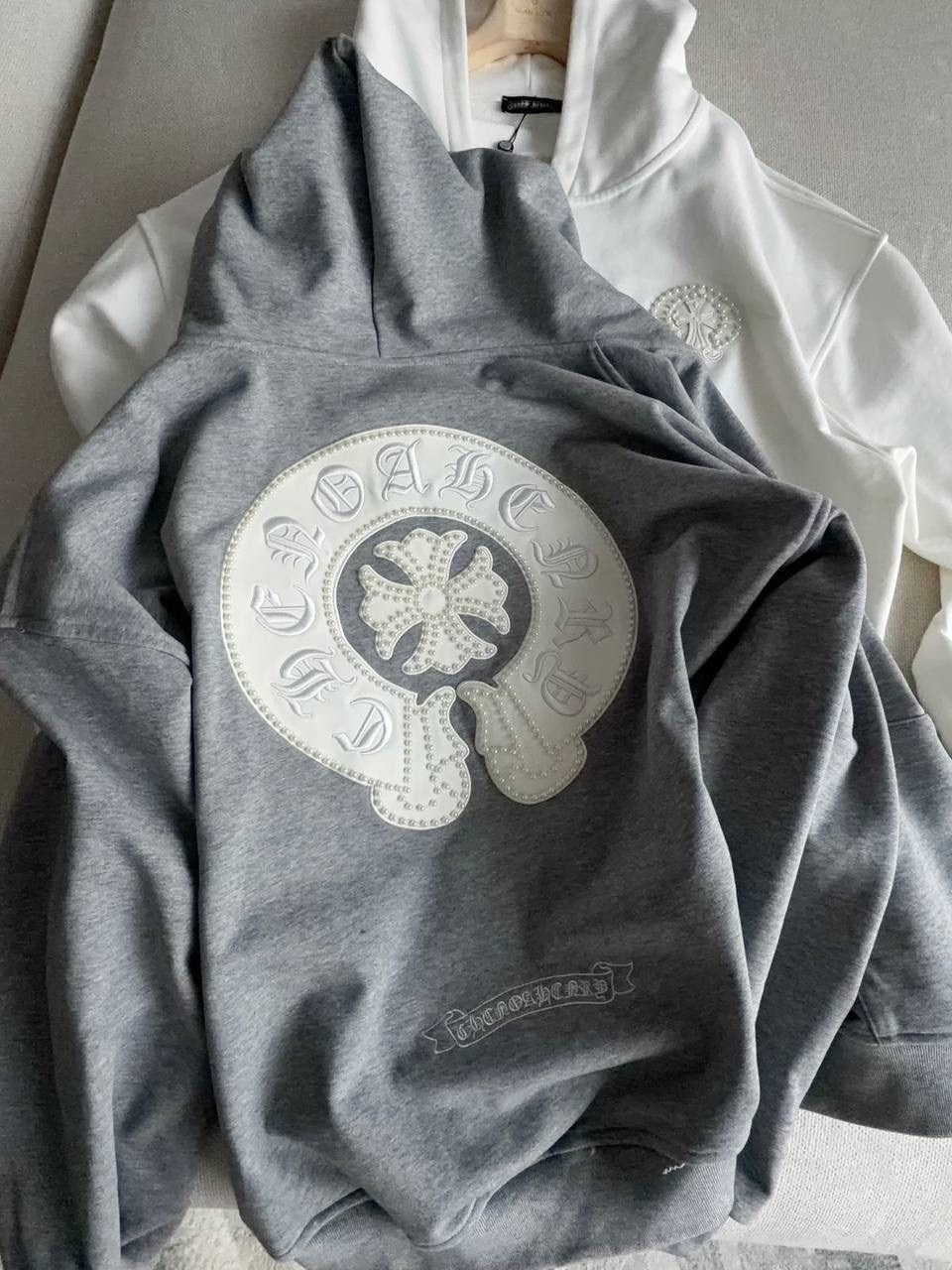 свитшот и толстовка,спортивные костюм,толстовки женская,худи женская,женские костюмы