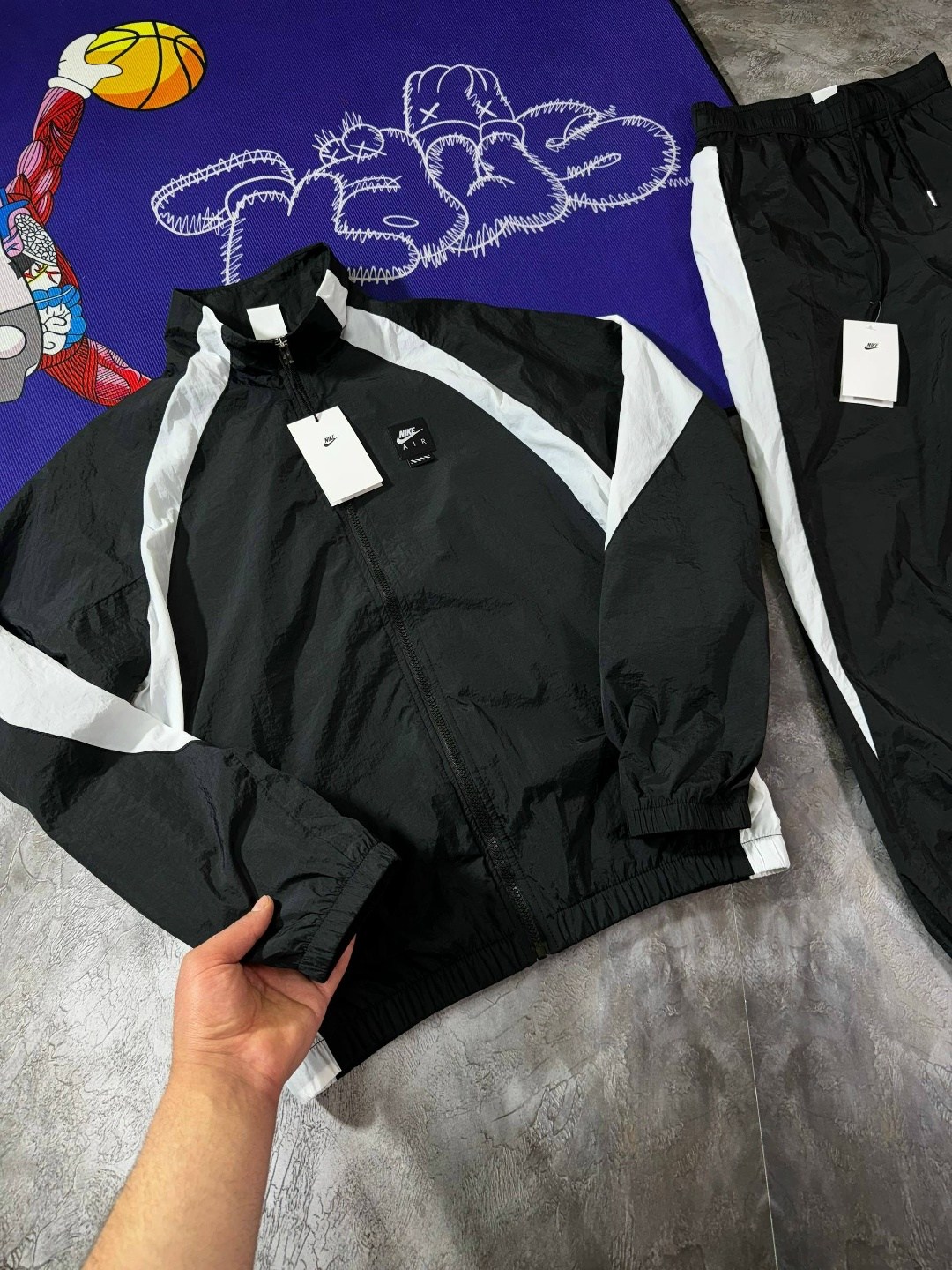 ветровка nike big swoosh,спортивный костюм nike,костюм nike big swoosh,ветровка nike big swoosh black,найк костюм