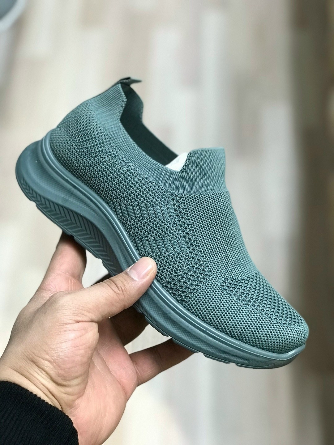 ,кроссовки слипоны,слипоны женские,кроссовки облегченные,женская