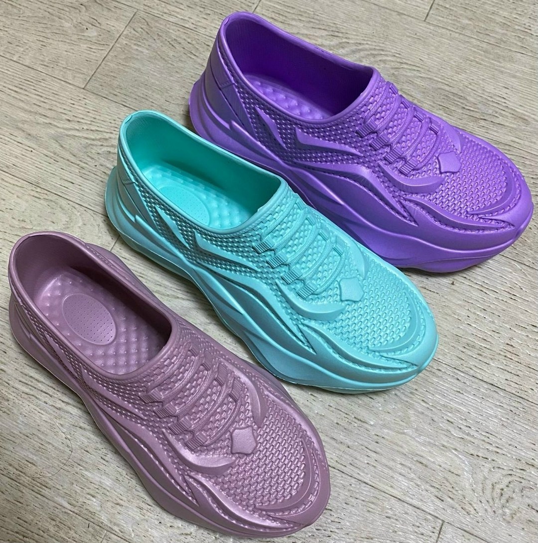 кроссовки женские,кроссовки,галоши кроссовки,,модные кроссовки