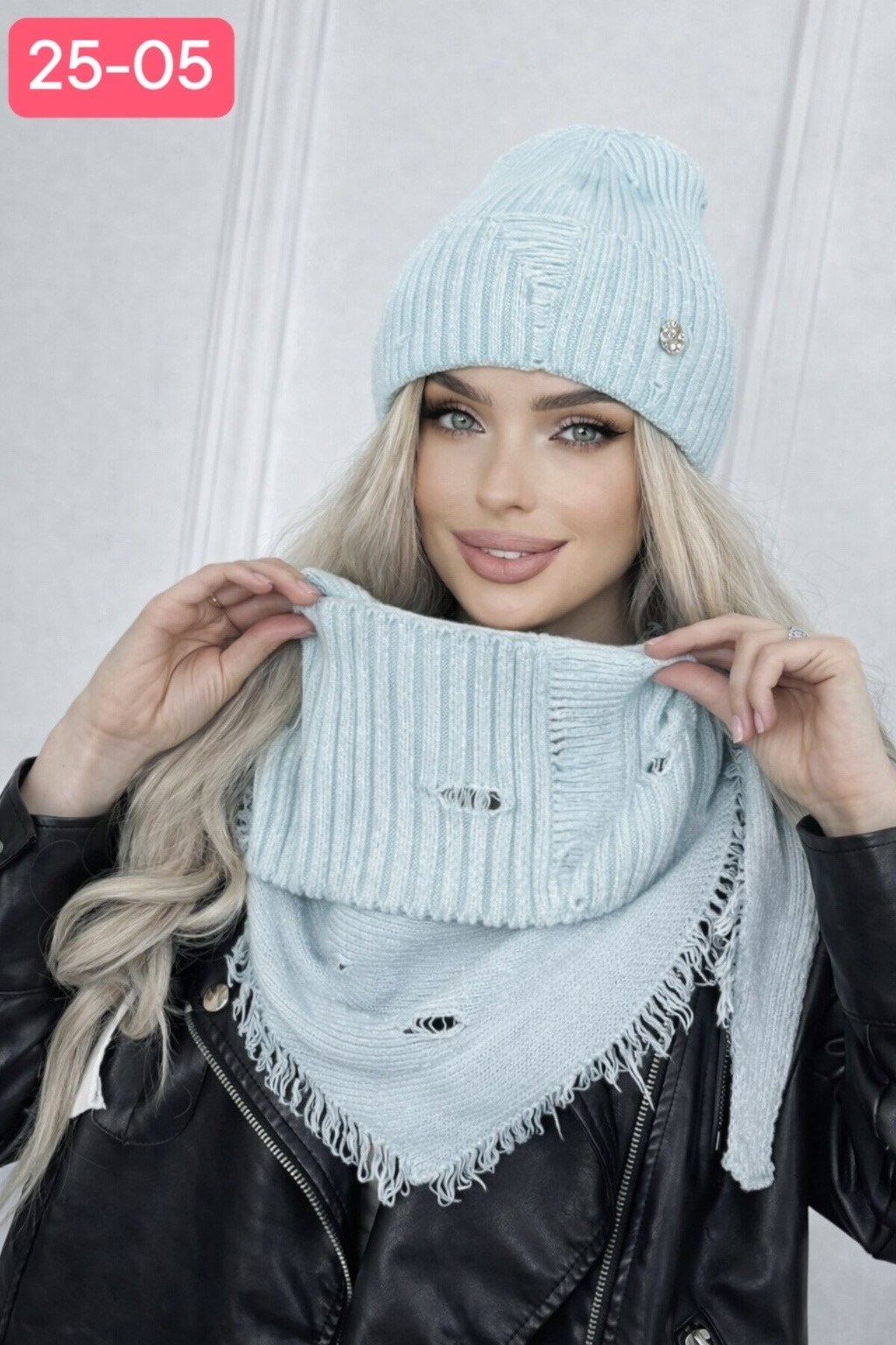 шапка со снудом комплект,комплект шапки,шапка зимняя с хомутом комплект,комплект шапка шарф,комплект шапка снуд женский