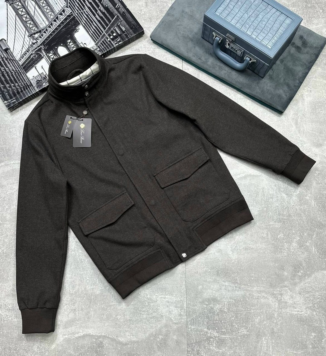 спортивный костюм brunello cucinelli,куртка бомбер,brunello cucinelli костюм,пальто для мужчин,мужской костюм