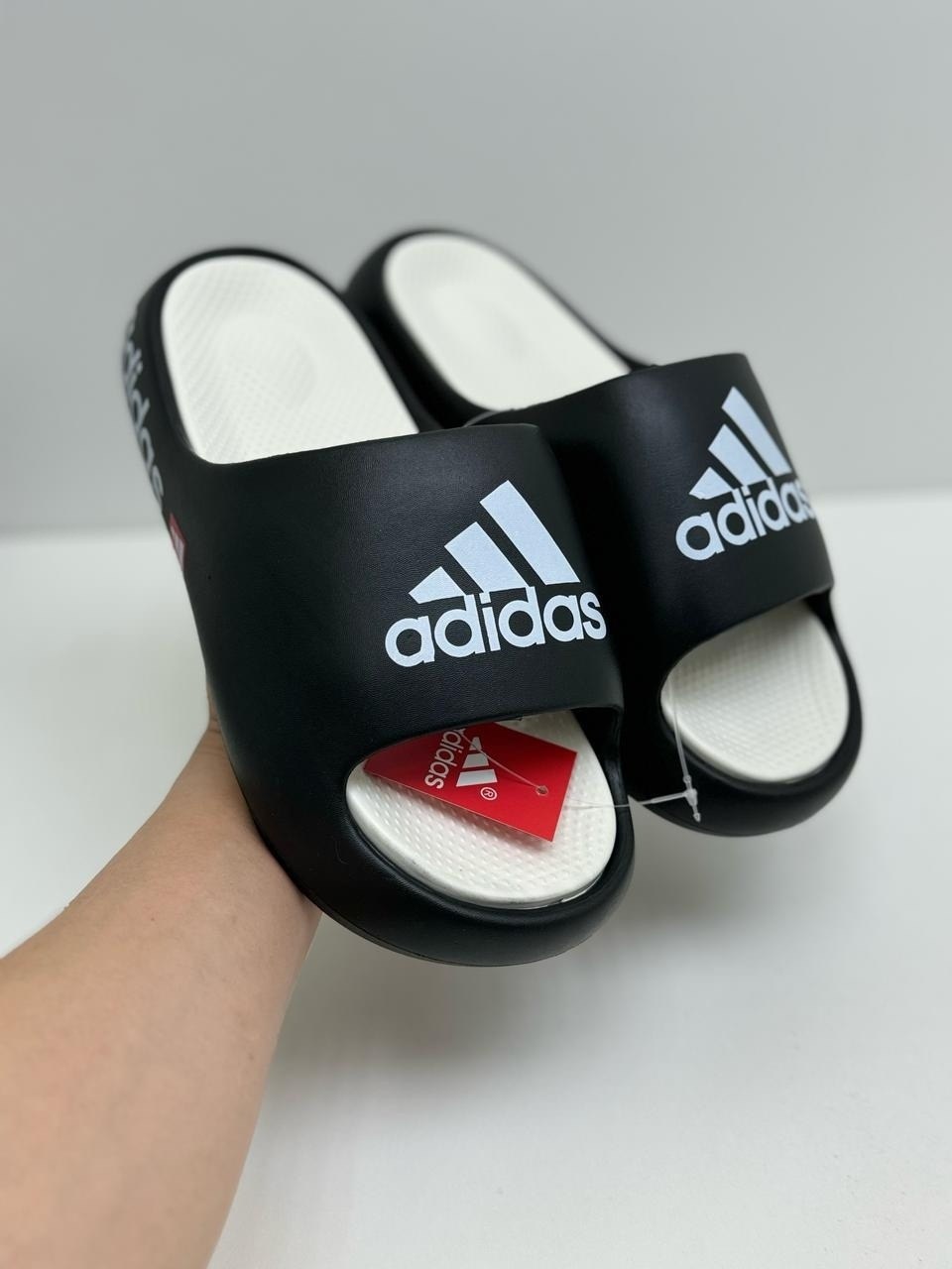 шлепанцы adidas,adidas сланцы,шлепки adidas,адидас шлепки,тапки адидас
