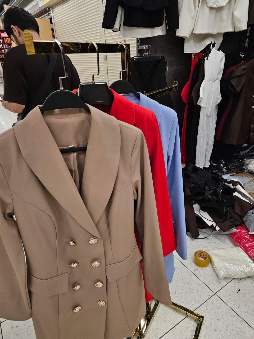 женский двубортный пиджак,голубое пальто,двубортные пиджаки,двубортное пальто,женский двубортный блейзер