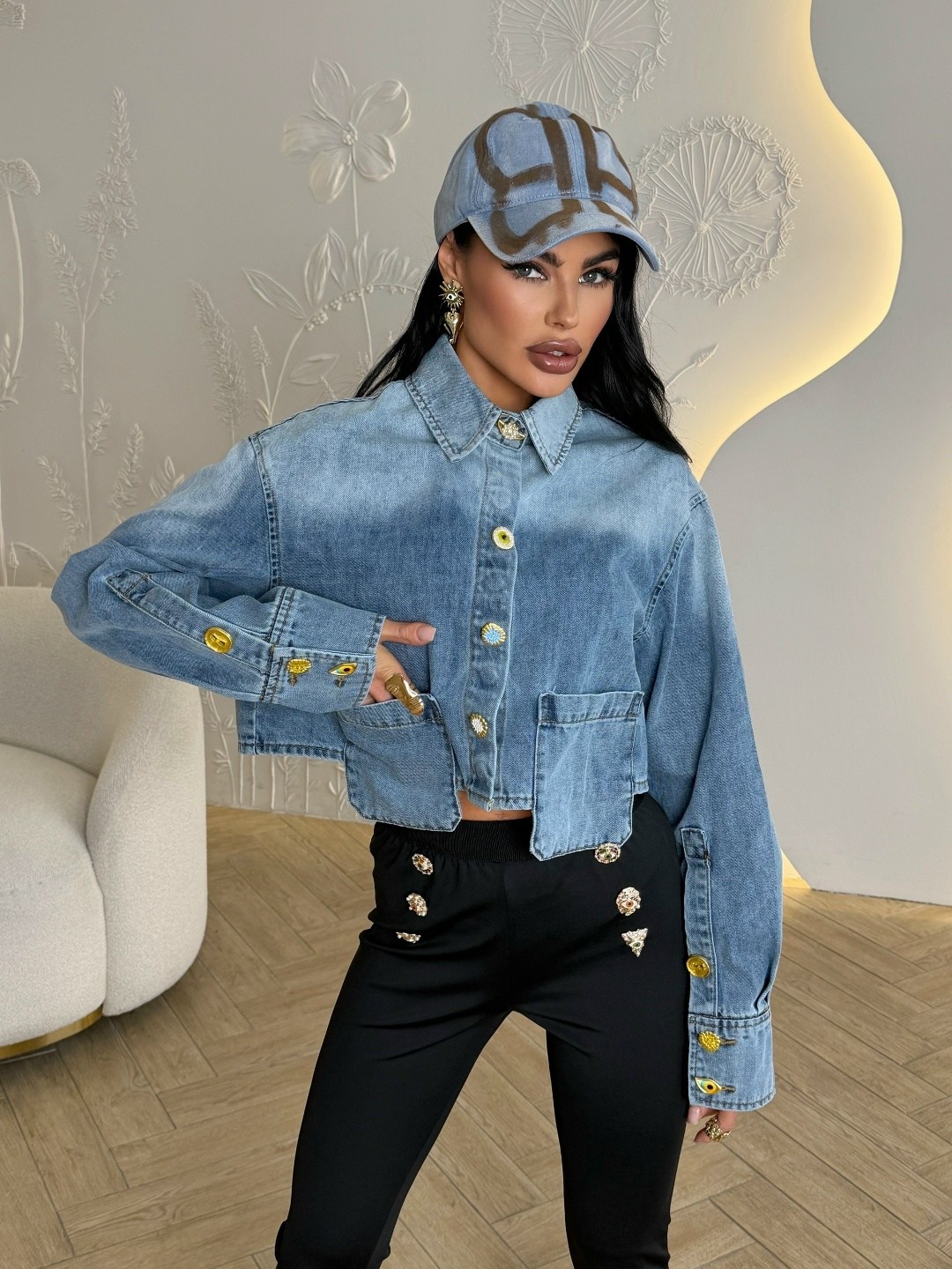 куртка джинсовая женская,джинсовая куртка,джинсовые куртки женские 2026,джинсовая куртка укороченная,стильная джинсовая куртка