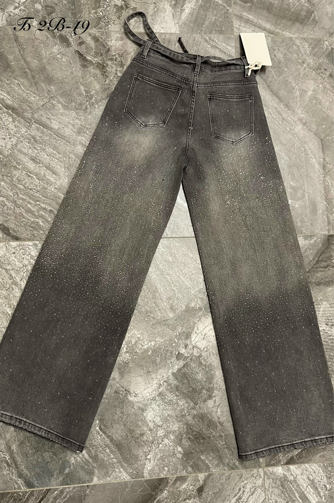 джинсы современные,женские джинсы,джинсы,широкие джинсы,одежда джинсы