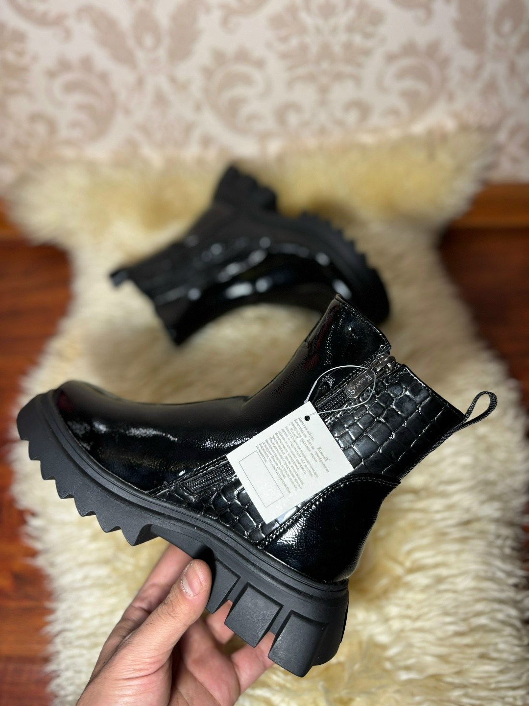 ,ботинки женские,ботинки женские демисезонные лаковые,лакированные ботинки,полусапоги