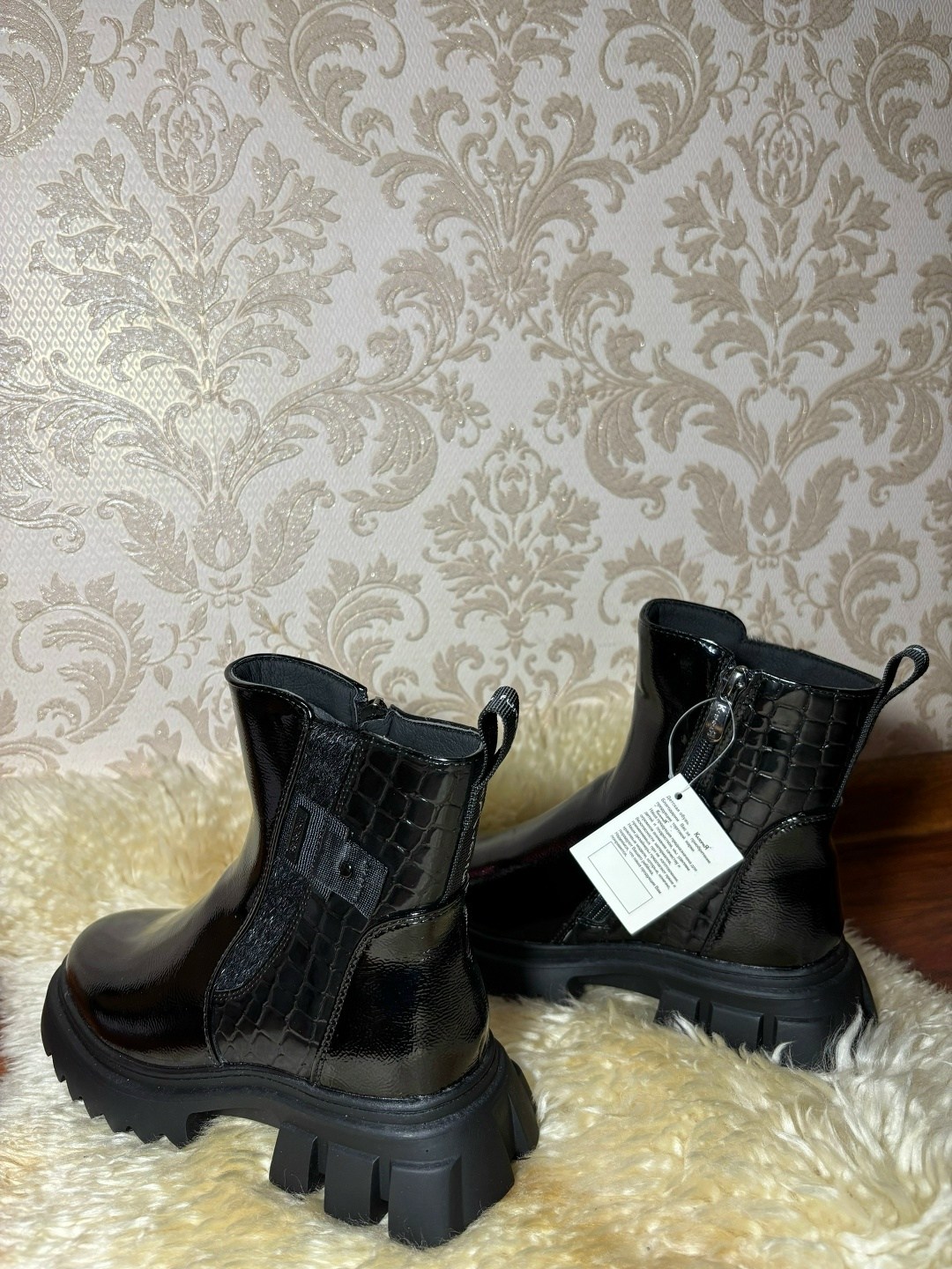 ,ботинки женские,ботинки женские демисезонные лаковые,лакированные ботинки,полусапоги