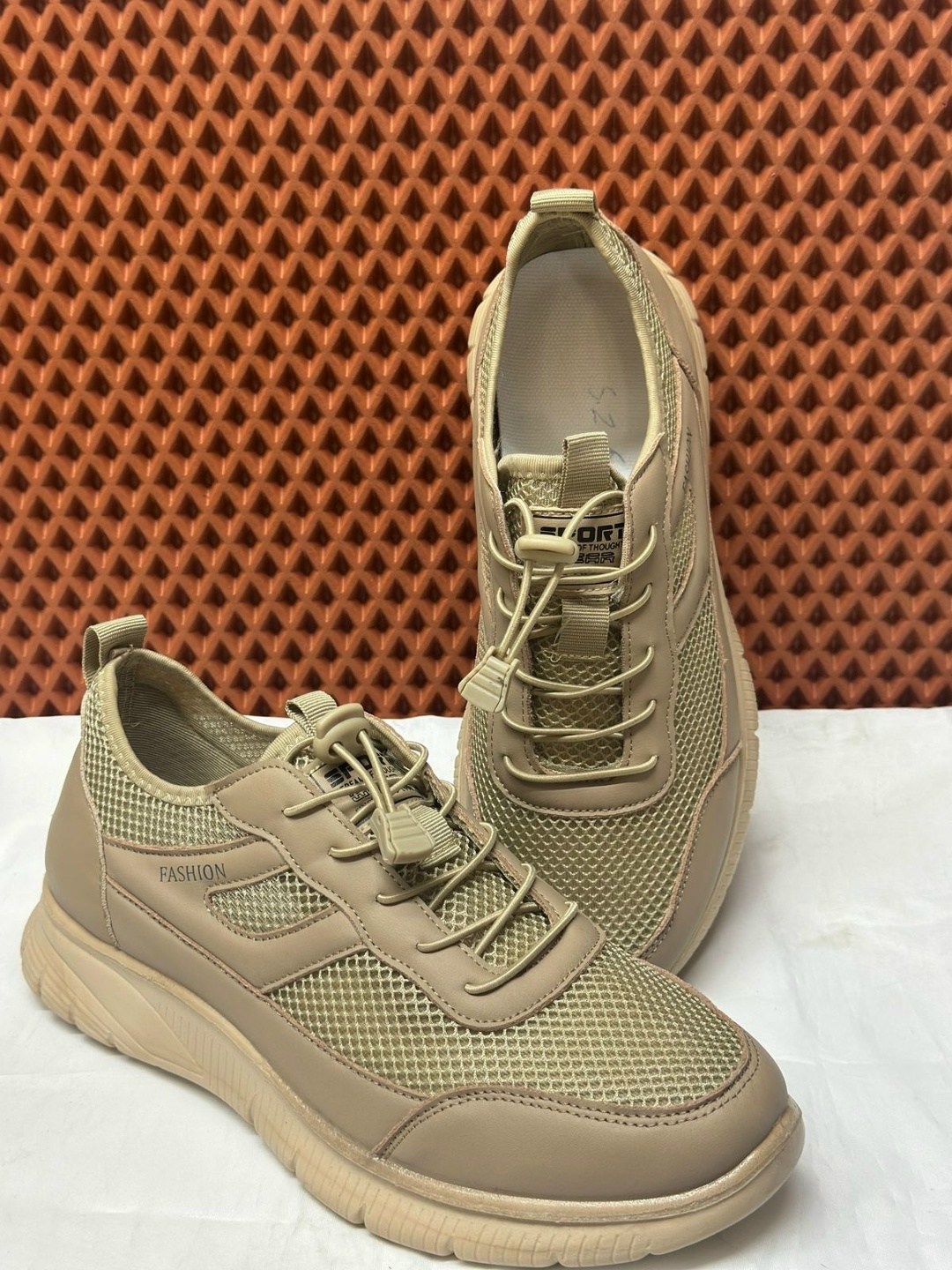 женские кроссовки,,кроссовки облегченные,кроссовка,кроссовки для женщин