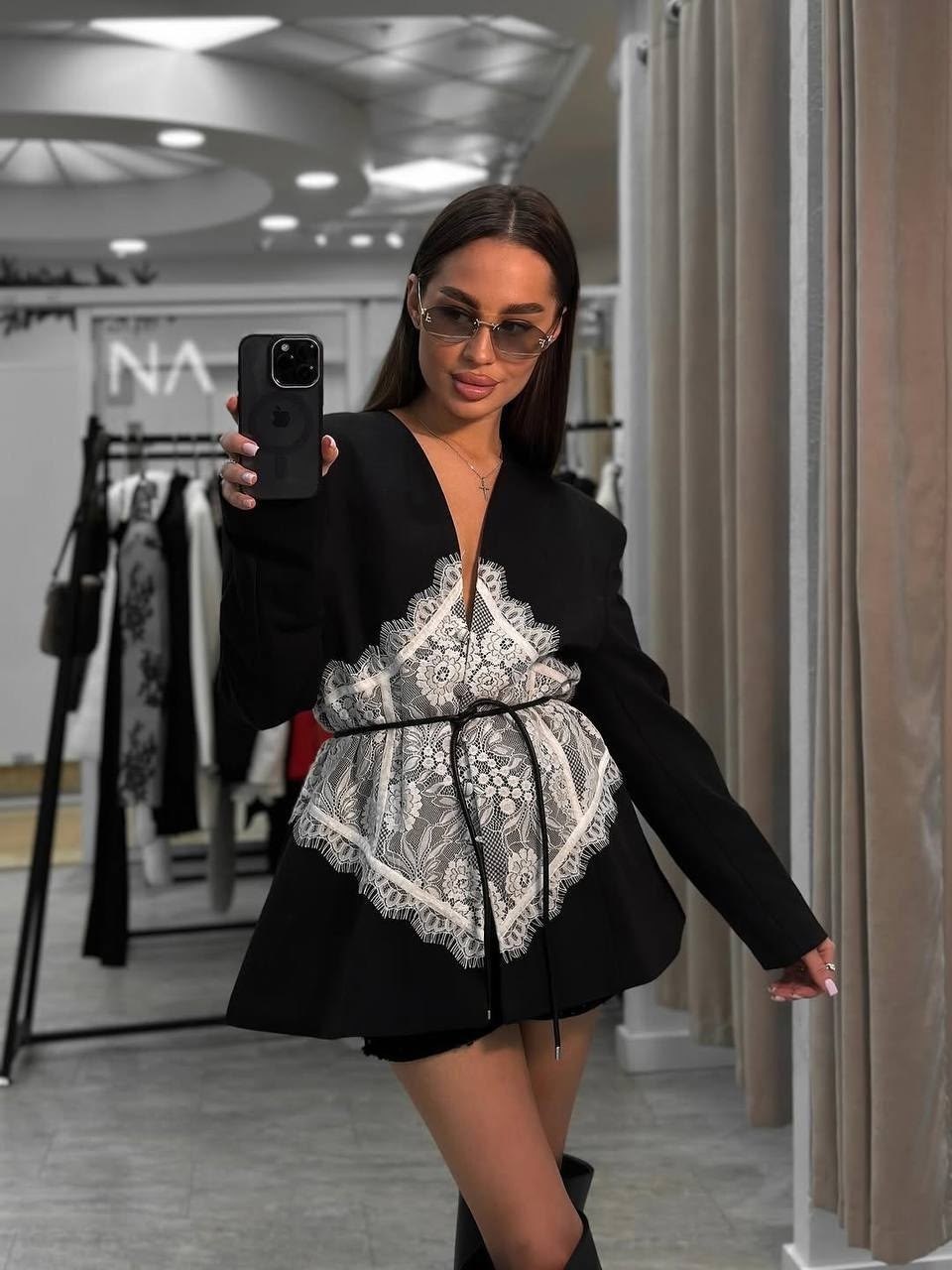 шикарная одежда,модное платье,в красном платье,платье стильное