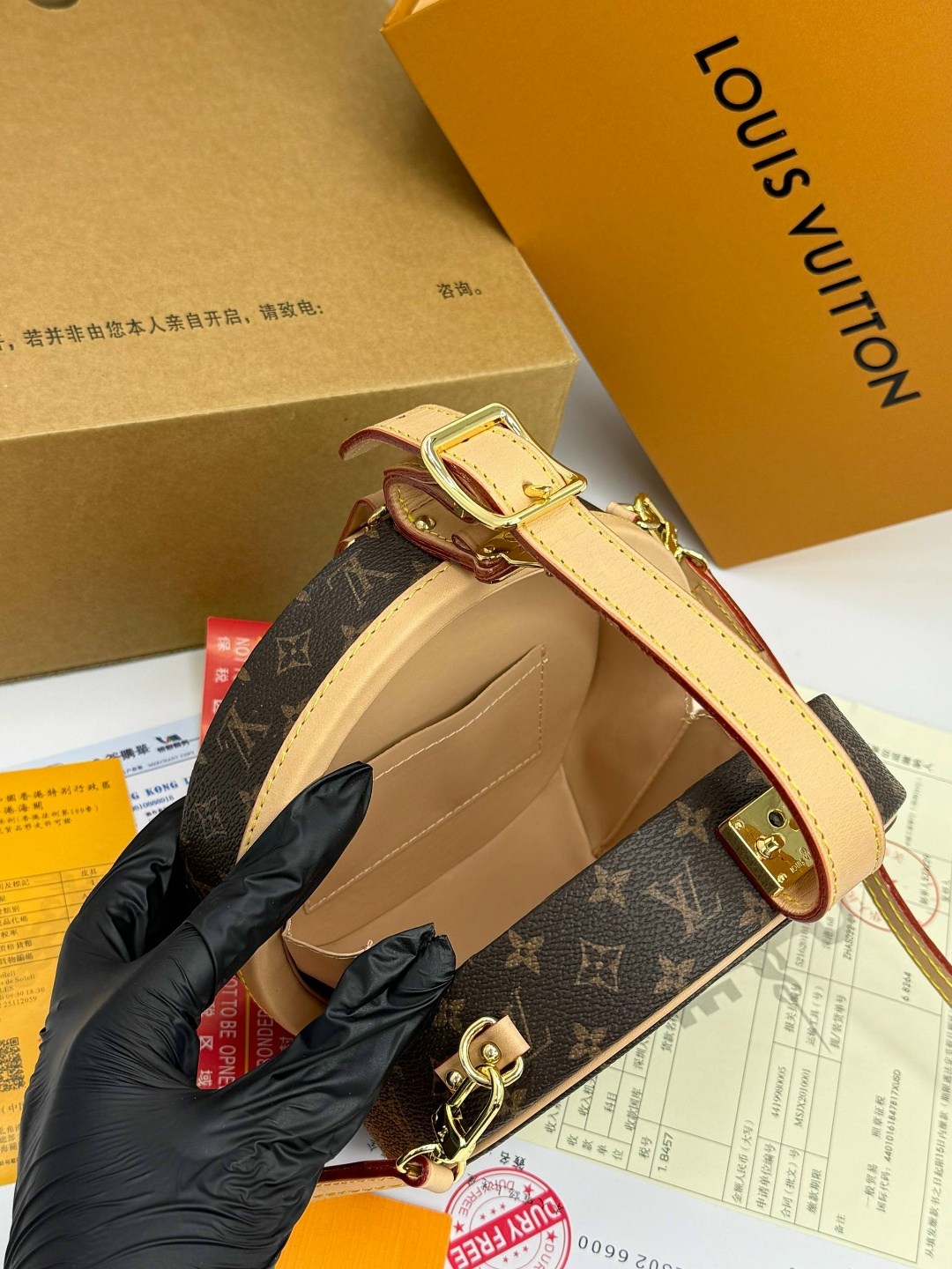 круглая сумка луи виттон,cумка louis vuitton,сумка женская louis vuitton,круглая сумка louis vuitton,louis vuitton сумка на плечо