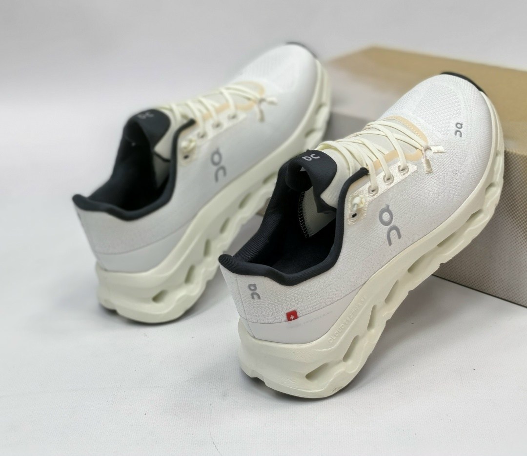on cloudtilt кроссовки,низкие кроссовки,спортивные кроссовки,кроссовки on,кроссовки мужские cloudtilt on running белый