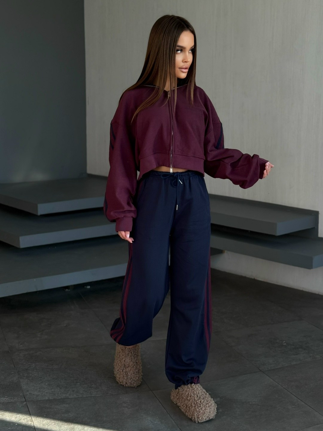 женские костюмы,женский спортивный костюм,костюм велюровый,спортивный костюм,розовые костюмы