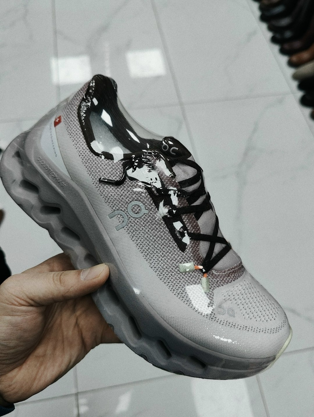 on running cloudtilt кроссовки,беговая ,on cloudtilt кроссовки,повседневные кроссовки,спортивные кроссовки