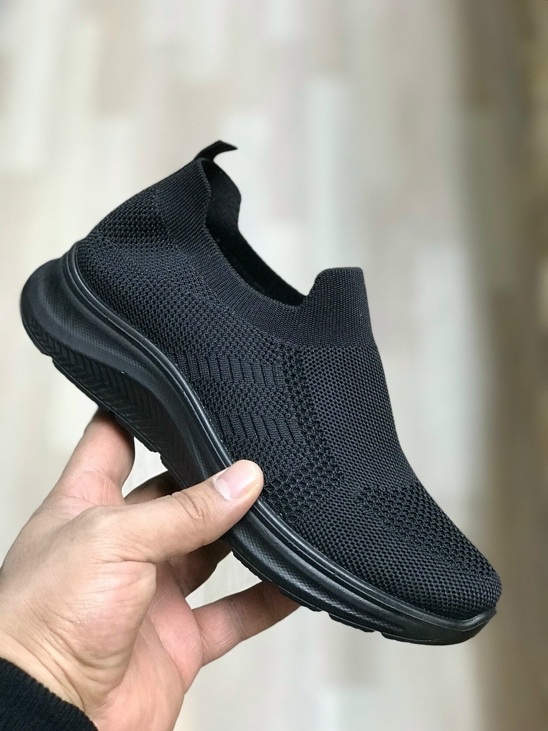 ,кроссовки слипоны,слипоны женские,кроссовки облегченные,женская