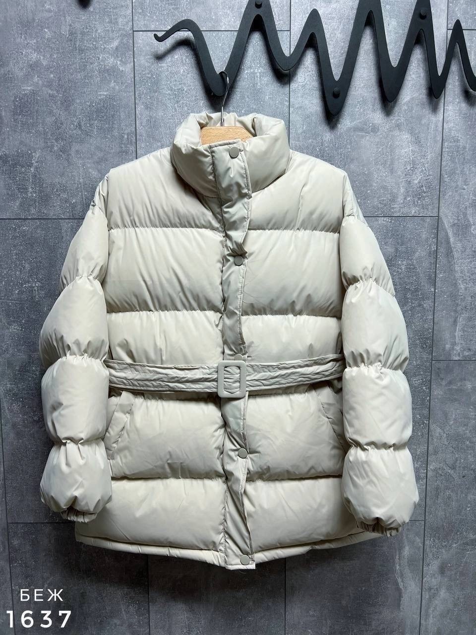 женская зимняя куртка,зимняя женская куртка - пуховик,пуховик женский,зимняя куртка,укороченная утеплённая куртка серый