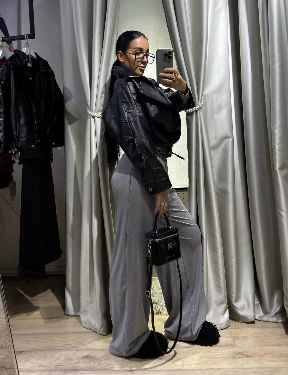 женская куртка кожаная оверсайз короткая okssana firsanova,кожаная куртка женская,куртка кожаная,модная кожаная куртка,женская куртка-бомбер из искусственной кожи