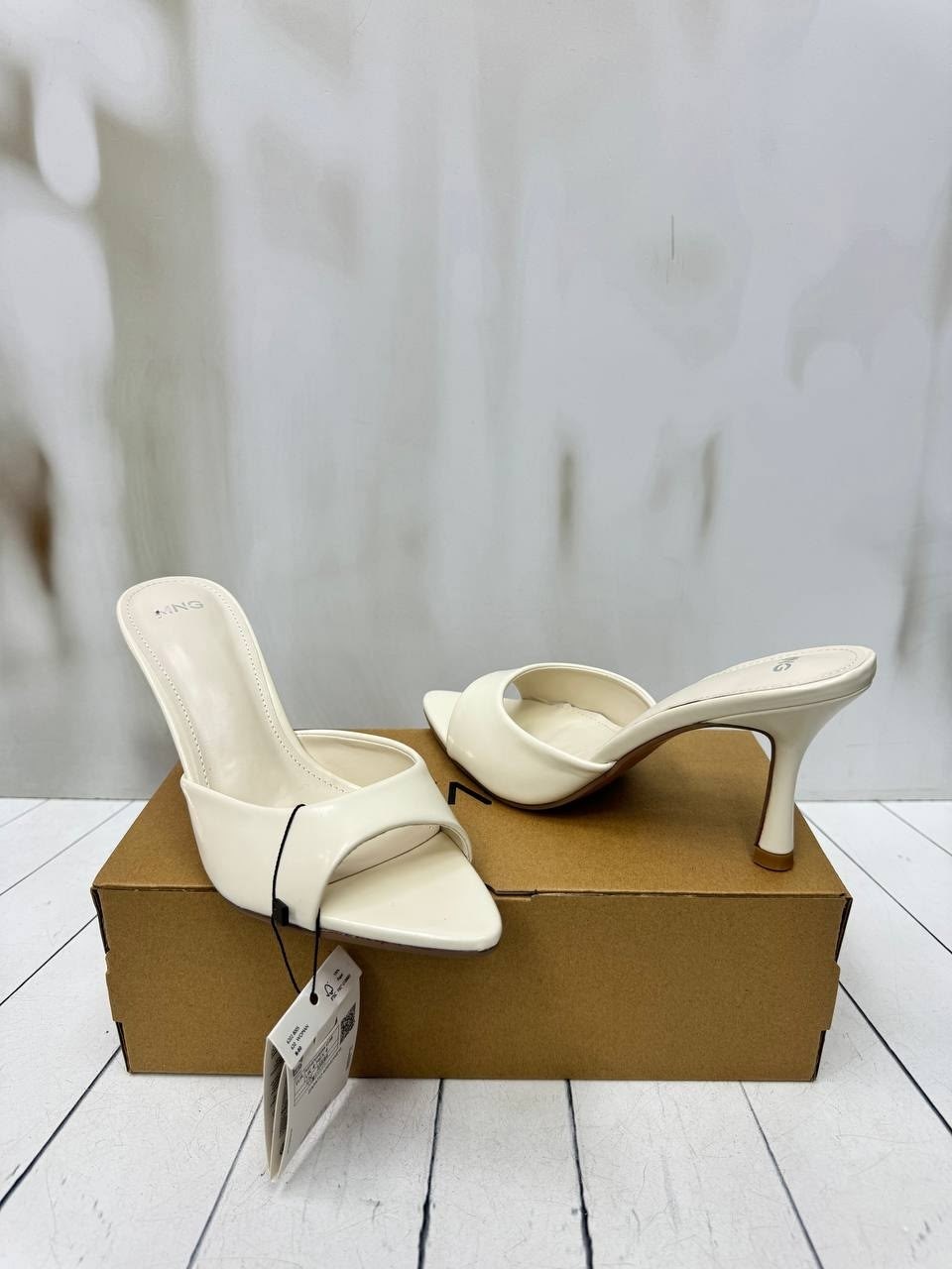 ,женские босоножки,модные босоножки,босоножки на каблуках,мюли женские