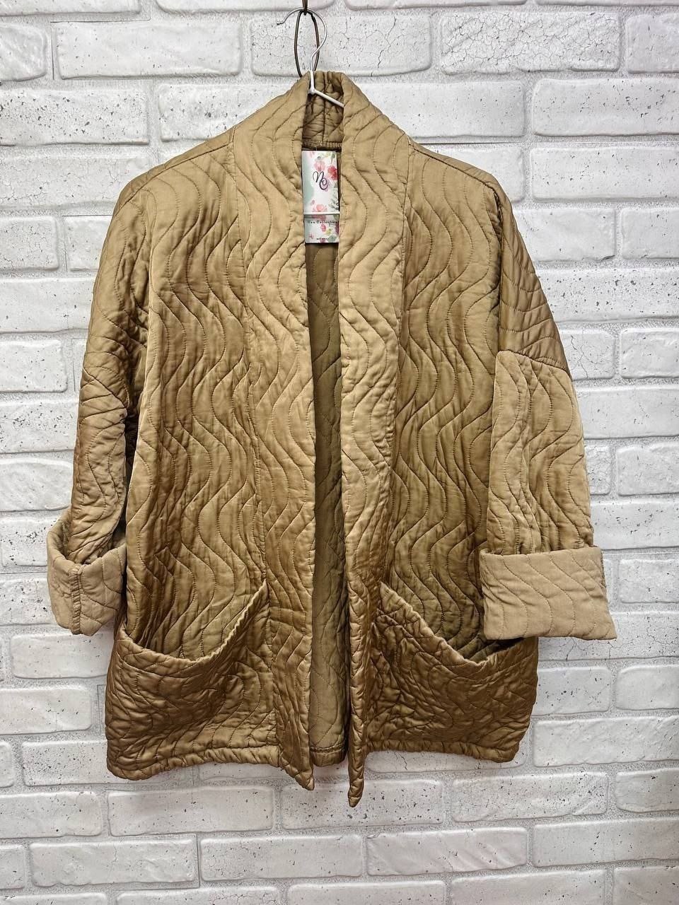 стеганая куртка,куртка теплая,стеганая льняная женская куртка,женская куртка,стеганая льняная куртка