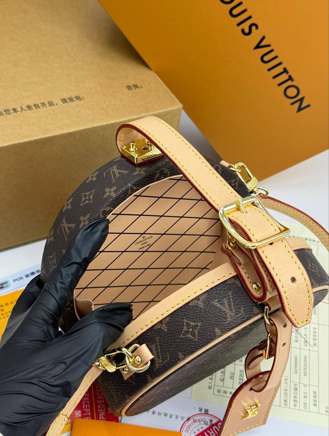 круглая сумка луи виттон,cумка louis vuitton,сумка женская louis vuitton,круглая сумка louis vuitton,louis vuitton сумка на плечо