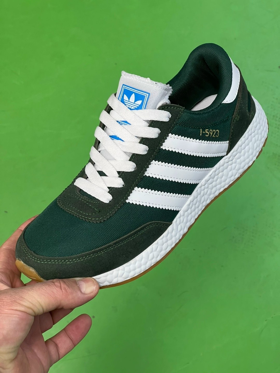 кроссовки адидас мужские новая коллекция 2026,кроссовки мужские adidas,кроссовки adidas,адидас кроссовки,кроссовки adidas iniki