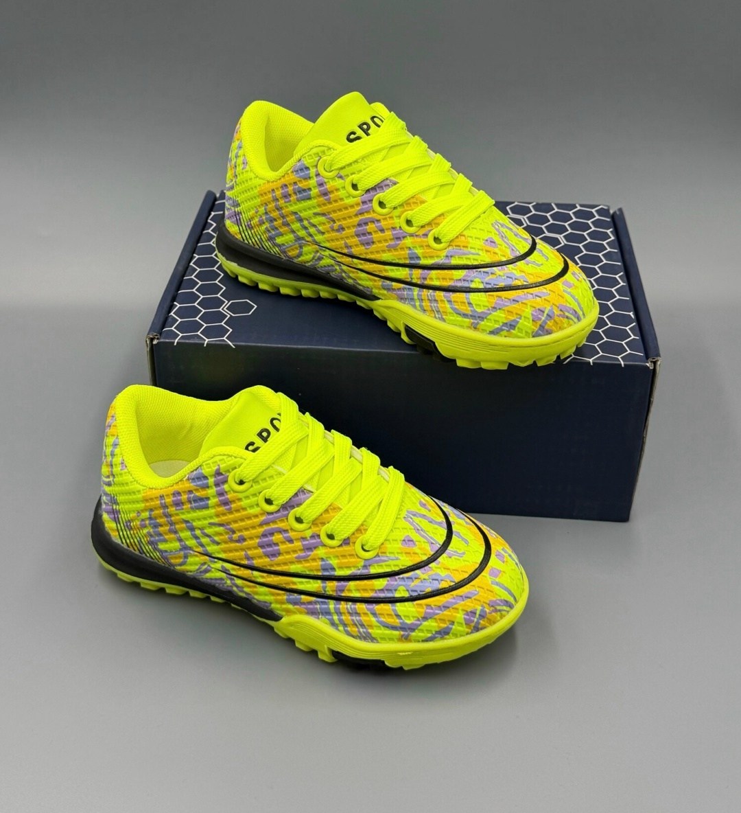 сороконожка для футбола,футбольные сороконожки,футбольная ,футбольная бутса,бутсы футбольные сороконожки