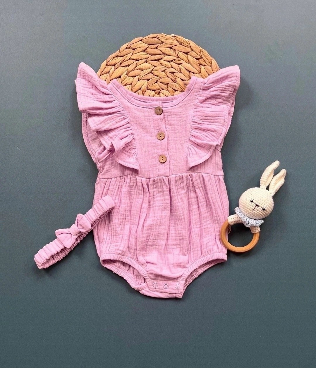 комбинезон с рюшами,одежда для новорожденного,комбинезон для новорожденных девочек,одежда для маленьких девочек,комбинезон песочник для девочки