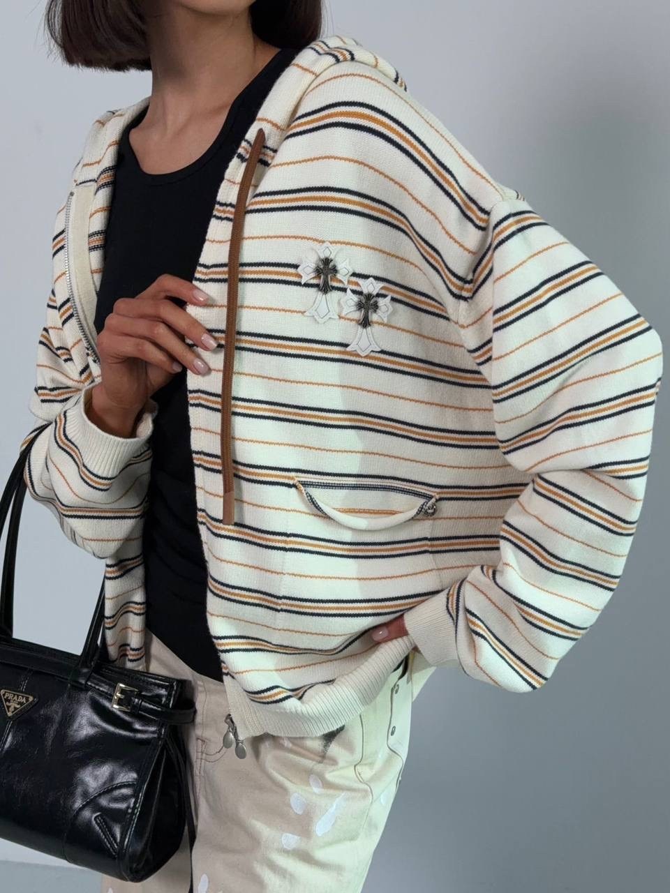 кофта женская,свитшот женская,толстовка женская,модные свитера,стильная куртка