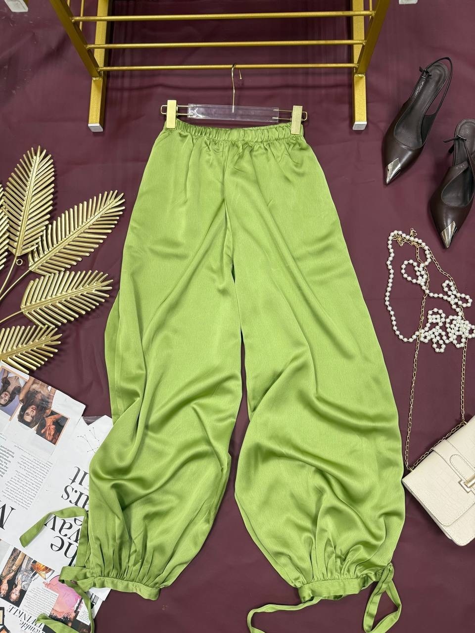 брюки широкие,широкие брюки женские,костюм с широкими брюками,брюки с высокой талией