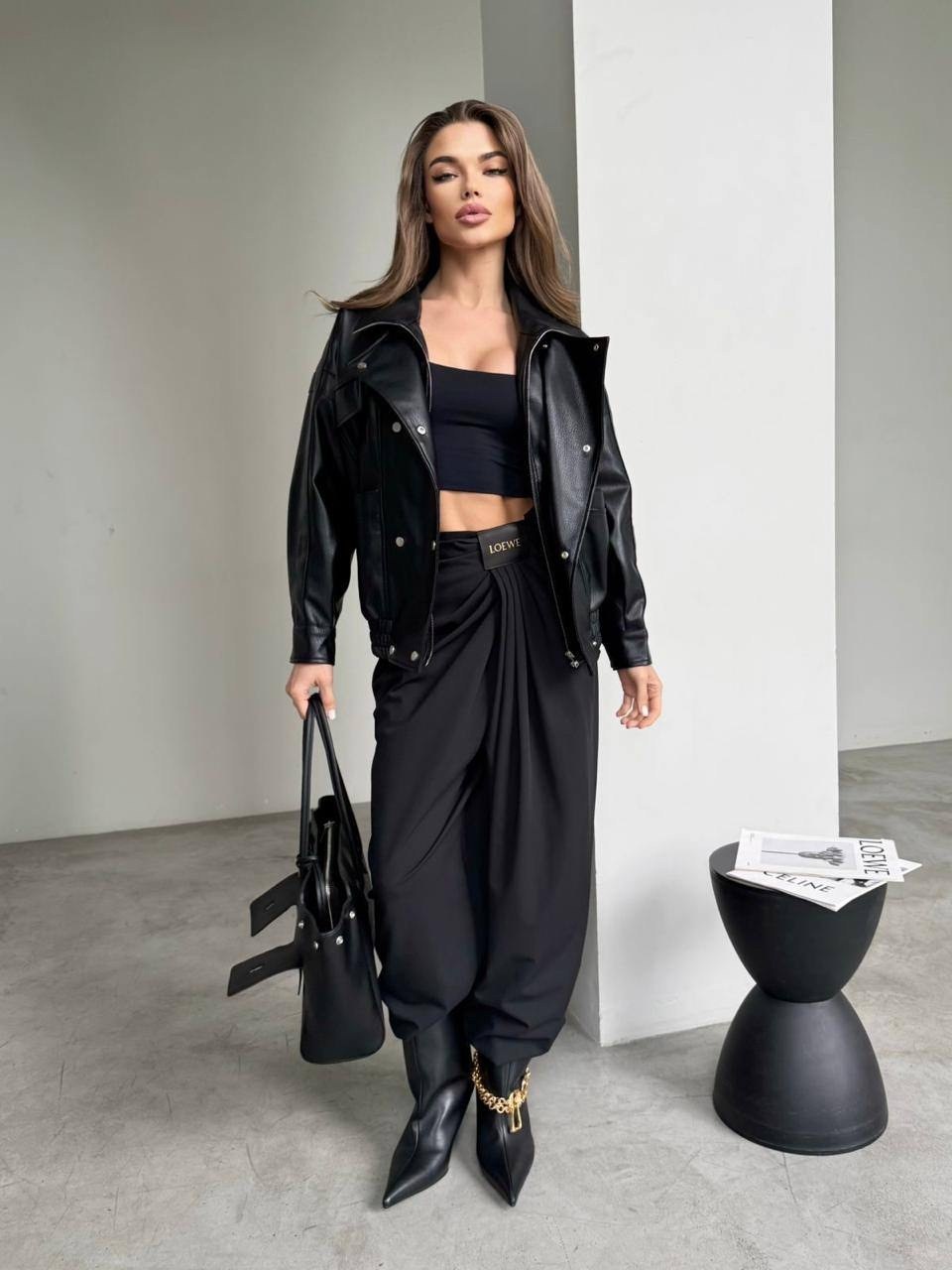 косуха кожаная куртка оверсайз укороченная fugui,косуха женская,куртка косуха,кожаная куртка косуха,косуха женская оверсайз куртка