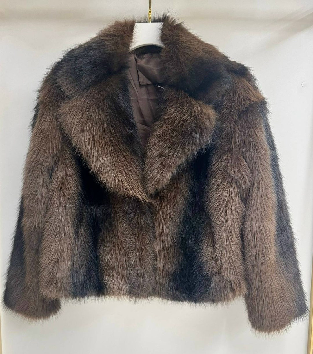 полушубок из енота,полушубок из натурального меха енота размер м,шуба из енота,куртка из натурального меха,меховая куртка