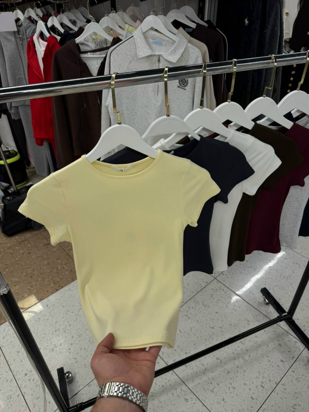 базовая футболка женская,футболки женская,футболки и топы,футболки модные,базовые футболки