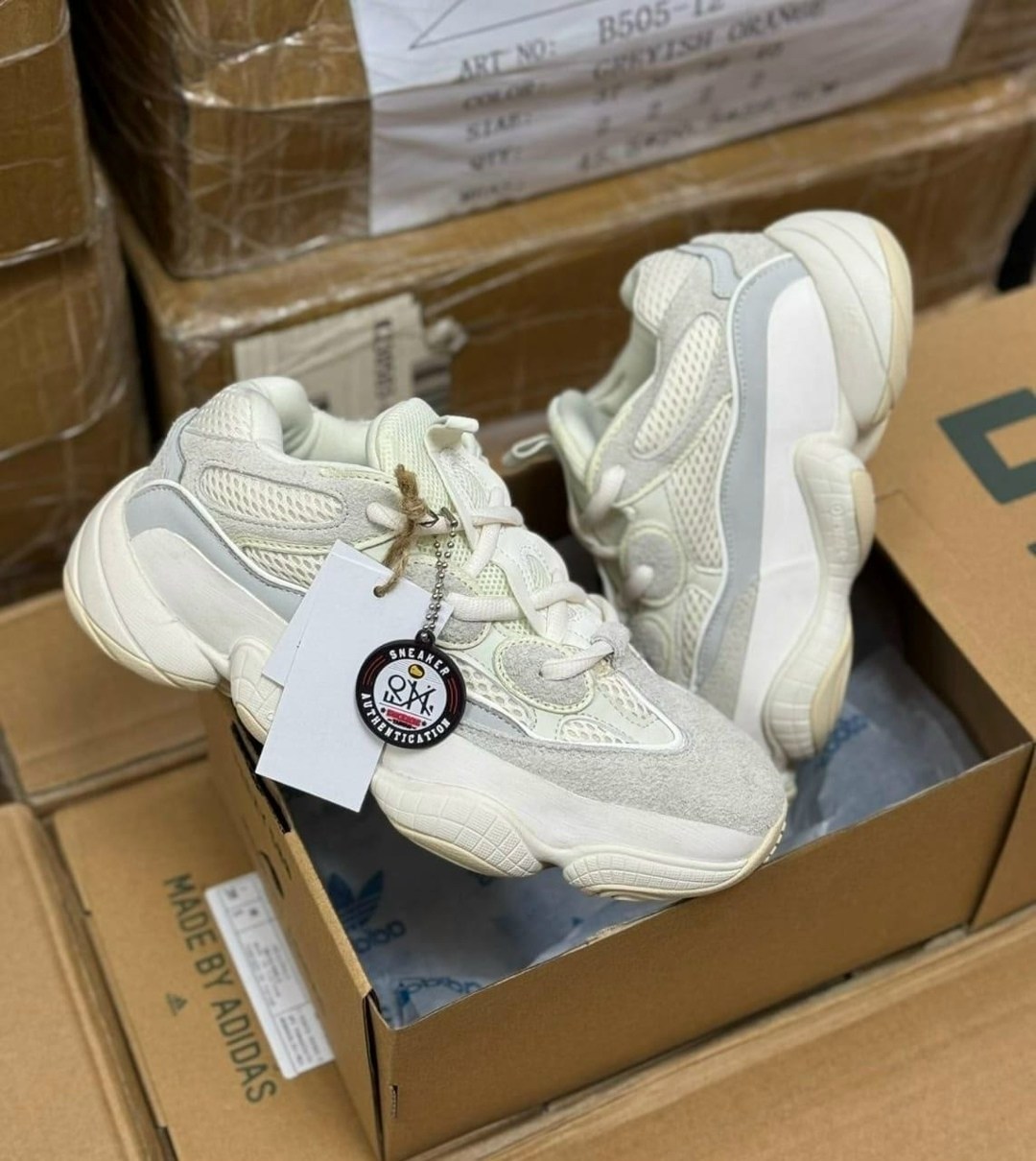 кроссовки adidas yeezy boost 500,кроссовки adidas yeezy 500,adidas yeezy 500,adidas yeezy 500 bone white,кроссовки